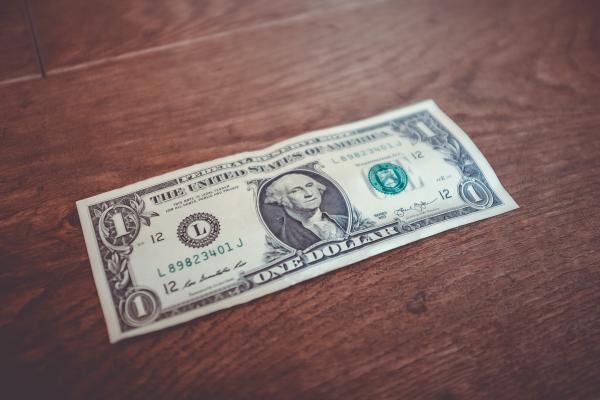 Image of a one dollar bill US currency